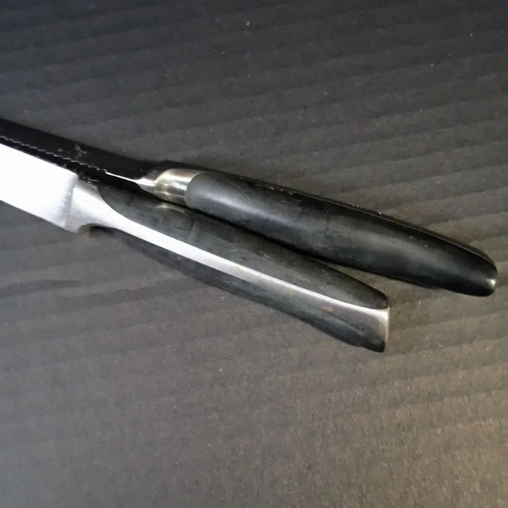 2 Chicago Cutlery Knives High Carbon Satin Stainless Full Tang